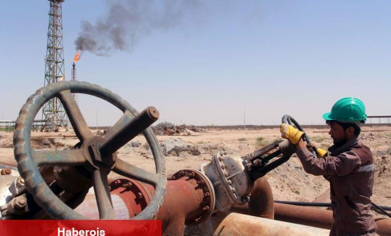 Macquarie, ABD ham petrol stoklarında 6,5 milyon varillik düşüş öngörüyor - Haberois Macquarie, ABD ham petrol stoklarında 6,5 milyon varillik düşüş öngörüyor