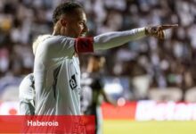 Neymar, Santos'la kontratını 6 ay daha uzatıyor
