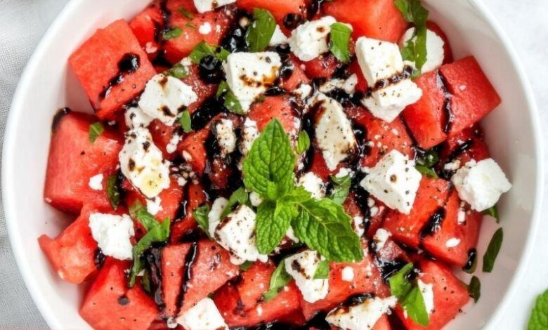 Peynirli Karpuz Salatası - Haberois Peynirli Karpuz Salatası