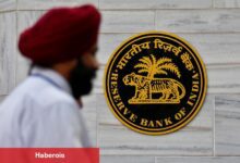 RBI faiz oranlarını beklenenden fazla 50 baz puan düşürdü; duruşu ’nötr’e çevirdi