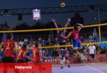 Red Bull Back Line Sokak Voleybolu Turnuvası'nın birinci ayağı Antalya'da düzenlendi