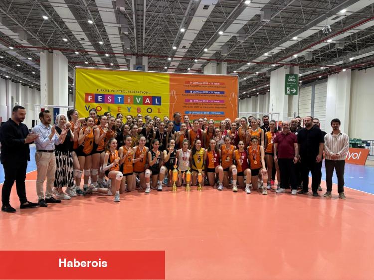 Şenlik Voleybol heyecanı Fuar İzmir'de