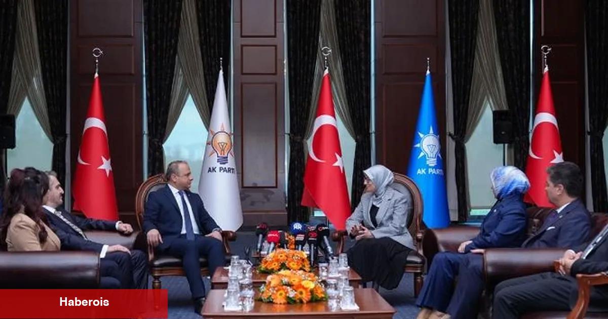 Siyasi partiler bugün bayramlaşacak