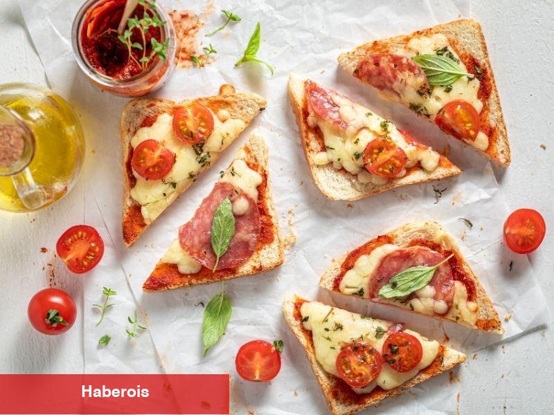 Tost Ekmeğinde Pizza