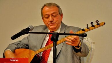 Türkücü Mehmet Erenler hastaneye kaldırıldı