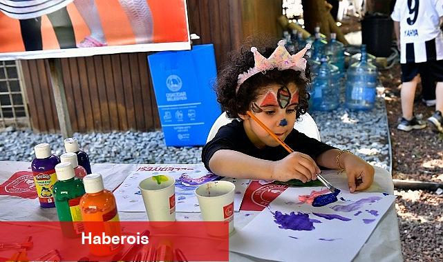Üsküdar'da Dünya Etraf Günü Şenliği Düzenlendi - Haberois Üsküdar'da Dünya Etraf Günü Şenliği Düzenlendi