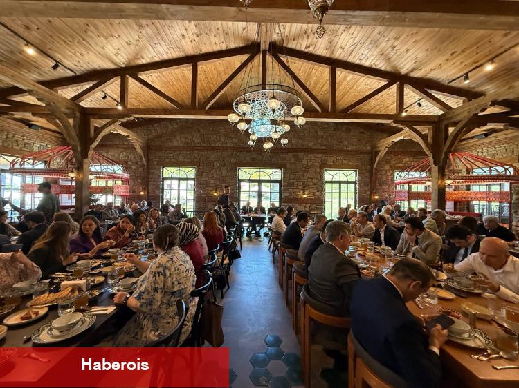 Vali Sözer'e Beykoz'dan veda yemeği