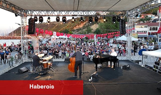 Zeytinin Konutu, Şenliğin Sahnesi Oldu - Haberois Zeytinin Konutu, Şenliğin Sahnesi Oldu